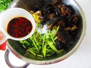 老醋牛肉的做法步骤:12