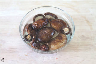 板栗香菇肉粽,满满都是肉香的做法步骤:6