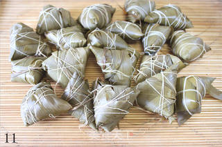 板栗香菇肉粽,满满都是肉香的做法步骤:11