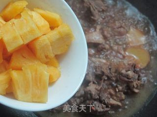 菠萝季不可错过的美味:菠萝焖鸭的做法步骤:8