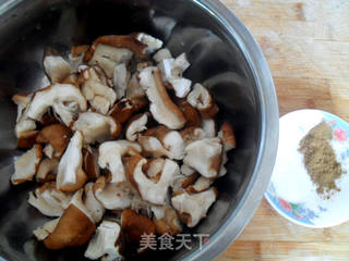 吃的就是这个味道——干炸香菇的做法步骤:2