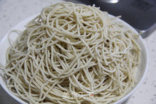 川味椒麻鸡丝担担面的做法步骤：3