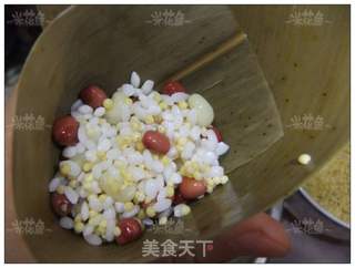 电压力锅版清香小粽子的做法步骤:4