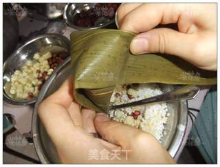 电压力锅版清香小粽子的做法步骤:6