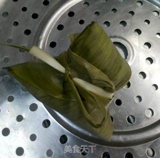 莲子蛋黄肉粽的做法步骤:9