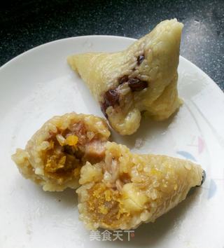 莲子蛋黄肉粽的做法步骤:12