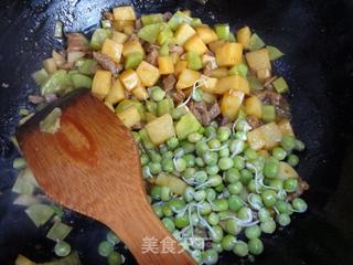 杂蔬丁拌面的做法步骤：7