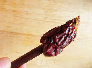 夏季清热润燥佳品——{雪耳甘草甜汤}的做法步骤:2