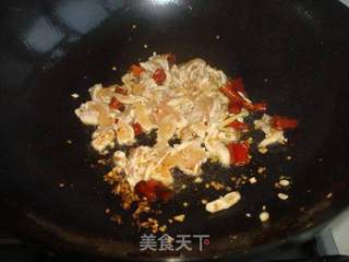 鸡肉炒黄面—新疆味道的做法步骤:3