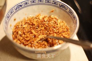 【厨房秘诀】婆家秘诀-自制蒜油、蒜酥的做法步骤:2