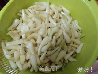 自制美味腌薤(音读叫)头的做法步骤:3