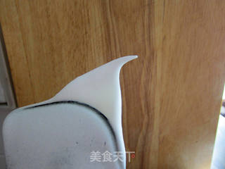 柠檬戚风蛋糕的做法步骤:9