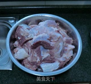 五香酱牛肉的做法步骤：2