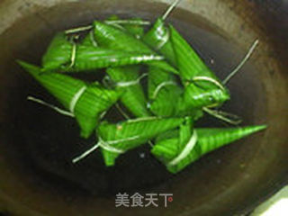 杂粮腊肉粽的做法步骤:20