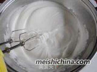 “不得已”的初尝试-----蓝莓蛋糕卷的做法步骤:10