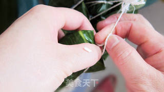 端午粽叶香——{红豆粽子}的做法步骤:9