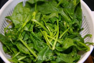 牛肉粉丝拌杂菜的做法步骤：1