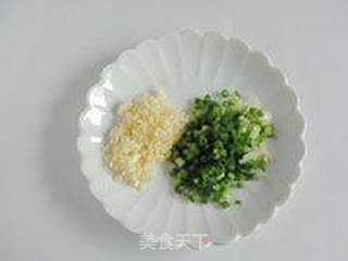 与夏日一样清爽的小菜----凉拌酸辣藕片的做法步骤:4