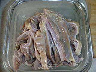 【夏季凉拌菜系列之荤食篇】——红油肚丝的做法步骤:5