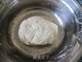 牛肉菠萝披萨的做法步骤:3