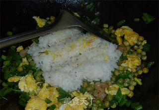 虾仁蛋炒饭的做法步骤:9