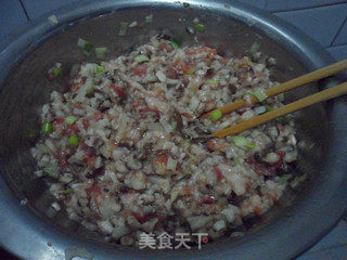 东北风味——猪肉香菇蒸饺的做法步骤:6