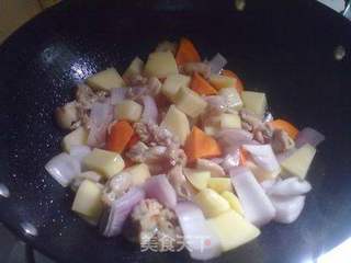 咖喱土豆鸡块的做法步骤：7