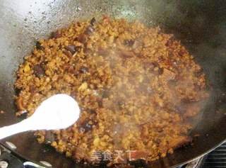 香菇肉末的做法步骤:7