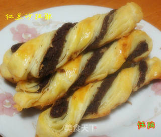 红豆沙扭酥的做法步骤:7