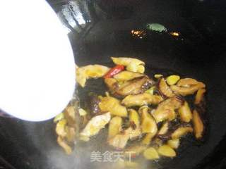 香菇手撕包菜的做法步骤:5