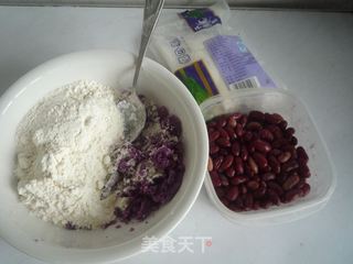 紫薯蜜豆发糕的做法步骤：1