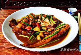 蒜烧小鲨鱼的做法步骤:12