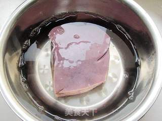 卤猪肝的做法步骤：1