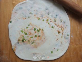 麻辣葱香烙饼的做法步骤：10