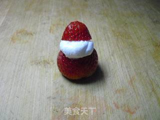 草莓雪人的做法步骤:5