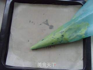 蜜豆抹茶软曲奇的做法步骤:7