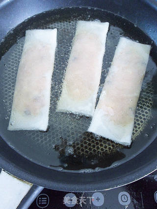 【麦兜妈妈滴经典菜】 威化纸包鸡 (口感超酥脆)的做法步骤:8