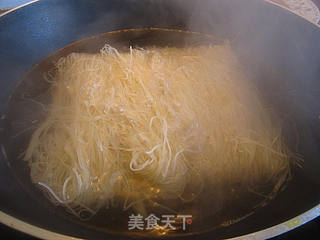 健康好吃素炒米粉的做法步骤：2