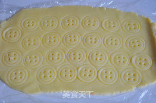 小孩一般都爱这个---纽扣小饼干的做法步骤:8