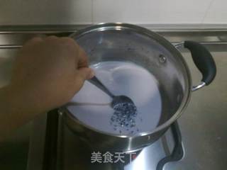 儿时的最爱--血糯米冰淇淋的做法步骤：1