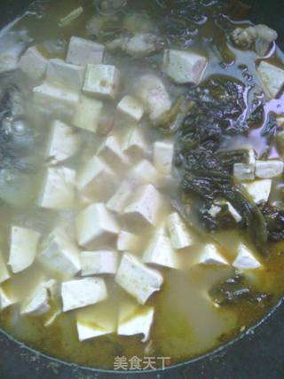 家常小菜——酸菜豆腐鱼的做法步骤:13