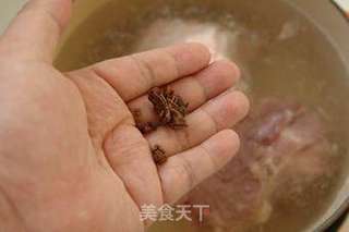 棒骨炖酸菜的做法步骤:12