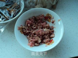 青椒肉馅饺子的做法步骤:5