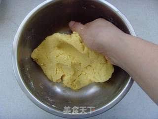 栗子面小窝头的做法步骤:3