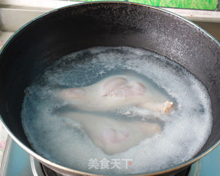 辣的万种风情---鲜辣蘸水兔的做法步骤:2