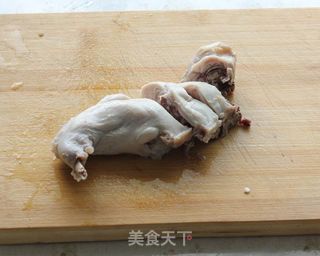 辣的万种风情---鲜辣蘸水兔的做法步骤:13