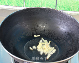 辣的风情万种-----酸辣鸭肠的做法步骤:6