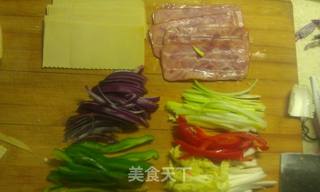火腿腐皮卷的做法步骤:4