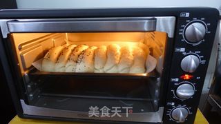 港式牛奶排包的做法步骤：8
