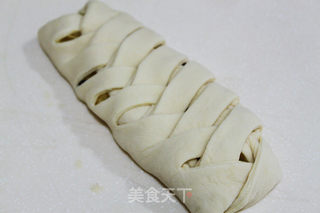 葡萄干菠萝粒面包的做法步骤:10